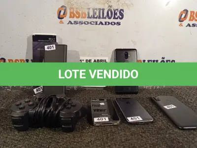 LOTE 305 - 01 JOGO DE CHAVES DE PRECISÃO, 01 CONTROLE DE VIDEOGAME E 04 CELULARES MARCAS E MODELOS DIVERSOS PARA RETIRADA DE PEÇAS. (NO ESTADO) ATENÇÃO! FAZER A VISITAÇÃO ANTES DE ARREMATAR, NÃO SABEMOS SE FUNCIONA. LEILÃO NÃO TEM GARANTIA E NEM DEVOLUÇÃO, SUJEITO A POSSÍVEIS AVARIAS VISÍVEIS/OCULTAS E/OU AUSÊNCIA DE COMPONENTES.