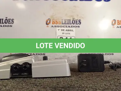 LOTE 341 - 01 PEDALEIRA PARA GUITARRA. (NO ESTADO) ATENÇÃO! FAZER A VISITAÇÃO ANTES DE ARREMATAR, NÃO SABEMOS SE FUNCIONA. LEILÃO NÃO TEM GARANTIA E NEM DEVOLUÇÃO, SUJEITO A POSSÍVEIS AVARIAS VISÍVEIS/OCULTAS E/OU AUSÊNCIA DE COMPONENTES.
