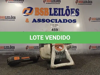 LOTE 459 - 01 MOTOR PARA ROÇADEIRA STIHL. (NO ESTADO) ATENÇÃO! FAZER A VISITAÇÃO ANTES DE ARREMATAR, NÃO SABEMOS SE FUNCIONA. LEILÃO NÃO TEM GARANTIA E NEM DEVOLUÇÃO, SUJEITO A POSSÍVEIS AVARIAS VISÍVEIS/OCULTAS E/OU AUSÊNCIA DE COMPONENTES.