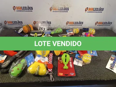 LOTE 263 - 01 LOTE COM VÁRIOS ACESSÓRIOS PARA PET’S. (NO ESTADO) ATENÇÃO! FAZER A VISITAÇÃO ANTES DE ARREMATAR, NÃO SABEMOS SE FUNCIONA. LEILÃO NÃO TEM GARANTIA E NEM DEVOLUÇÃO, SUJEITO A POSSÍVEIS AVARIAS VISÍVEIS/OCULTAS E/OU AUSÊNCIA DE COMPONENTES.