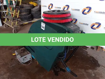 LOTE 349 - 01 LAVADORA DE PISOS. (NO ESTADO) ATENÇÃO! FAZER A VISITAÇÃO ANTES DE ARREMATAR, NÃO SABEMOS SE FUNCIONA. LEILÃO NÃO TEM GARANTIA E NEM DEVOLUÇÃO, SUJEITO A POSSÍVEIS AVARIAS VISÍVEIS/OCULTAS E/OU AUSÊNCIA DE COMPONENTES.