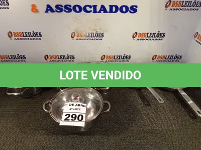 LOTE 290 - 01 JOGO DE PANELAS. (NO ESTADO) ATENÇÃO! FAZER A VISITAÇÃO ANTES DE ARREMATAR, NÃO SABEMOS SE FUNCIONA. LEILÃO NÃO TEM GARANTIA E NEM DEVOLUÇÃO, SUJEITO A POSSÍVEIS AVARIAS VISÍVEIS/OCULTAS E/OU AUSÊNCIA DE COMPONENTES.