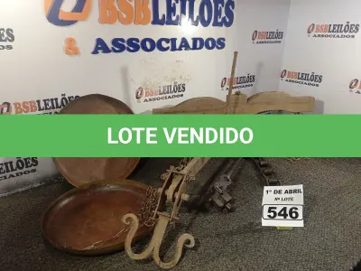 LOTE 546 - 01 BALANÇA ANTIGA. (NO ESTADO) ATENÇÃO! FAZER A VISITAÇÃO ANTES DE ARREMATAR, NÃO SABEMOS SE FUNCIONA. LEILÃO NÃO TEM GARANTIA E NEM DEVOLUÇÃO, SUJEITO A POSSÍVEIS AVARIAS VISÍVEIS/OCULTAS E/OU AUSÊNCIA DE COMPONENTES.