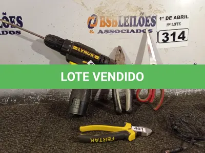 LOTE 314 - 02 ALICATES, 01 PARAFUSADEIRA E 01 TESOURA. (NO ESTADO) ATENÇÃO! FAZER A VISITAÇÃO ANTES DE ARREMATAR, NÃO SABEMOS SE FUNCIONA. LEILÃO NÃO TEM GARANTIA E NEM DEVOLUÇÃO, SUJEITO A POSSÍVEIS AVARIAS VISÍVEIS/OCULTAS E/OU AUSÊNCIA DE COMPONENTES.