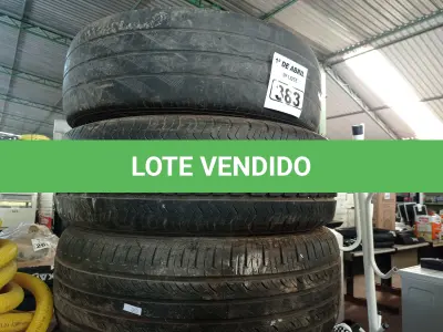 LOTE 383 - 04 PNEUS USADOS MEDIDAS DIVERSAS. (NO ESTADO) ATENÇÃO! FAZER A VISITAÇÃO ANTES DE ARREMATAR, NÃO SABEMOS SE FUNCIONA. LEILÃO NÃO TEM GARANTIA E NEM DEVOLUÇÃO, SUJEITO A POSSÍVEIS AVARIAS VISÍVEIS/OCULTAS E/OU AUSÊNCIA DE COMPONENTES.