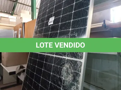 LOTE 489 - 01 PLACA SOLAR 41V 445W COM AVARIAS. (NO ESTADO) ATENÇÃO! FAZER A VISITAÇÃO ANTES DE ARREMATAR, NÃO SABEMOS SE FUNCIONA. LEILÃO NÃO TEM GARANTIA E NEM DEVOLUÇÃO, SUJEITO A POSSÍVEIS AVARIAS VISÍVEIS/OCULTAS E/OU AUSÊNCIA DE COMPONENTES.