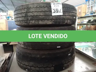 LOTE 397 - 03 PNEUS USADOS PARA CAMINHÃO ¾ 215/75/17,5. (NO ESTADO) ATENÇÃO! FAZER A VISITAÇÃO ANTES DE ARREMATAR, NÃO SABEMOS SE FUNCIONA. LEILÃO NÃO TEM GARANTIA E NEM DEVOLUÇÃO, SUJEITO A POSSÍVEIS AVARIAS VISÍVEIS/OCULTAS E/OU AUSÊNCIA DE COMPONENTES.