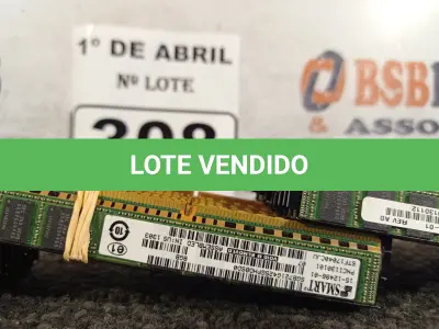 LOTE 308 - 01 LOTE COM VÁRIAS MEMORIAS MARCAS E MODELOS DIVERSOS. (NO ESTADO) ATENÇÃO! FAZER A VISITAÇÃO ANTES DE ARREMATAR, NÃO SABEMOS SE FUNCIONA. LEILÃO NÃO TEM GARANTIA E NEM DEVOLUÇÃO, SUJEITO A POSSÍVEIS AVARIAS VISÍVEIS/OCULTAS E/OU AUSÊNCIA DE COMPONENTES.