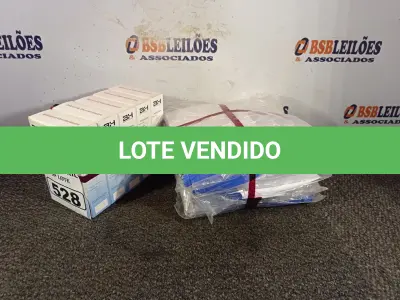 LOTE 528 - 10 MÁSCARAS DE PROTEÇÃO E 05 TERMÔMETROS DIGITAIS. (NO ESTADO) ATENÇÃO! FAZER A VISITAÇÃO ANTES DE ARREMATAR, NÃO SABEMOS SE FUNCIONA. LEILÃO NÃO TEM GARANTIA E NEM DEVOLUÇÃO, SUJEITO A POSSÍVEIS AVARIAS VISÍVEIS/OCULTAS E/OU AUSÊNCIA DE COMPONENTES.