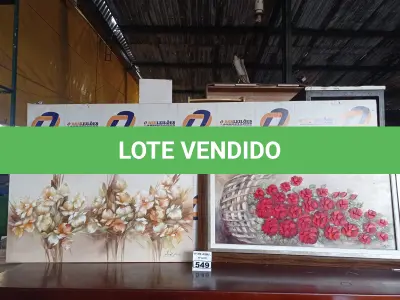 LOTE 549 - 02 QUADROS DECORATIVOS  E 01 TAMPÃO P/ VEÍCULO . (NO ESTADO) ATENÇÃO! FAZER A VISITAÇÃO ANTES DE ARREMATAR, NÃO SABEMOS SE FUNCIONA. LEILÃO NÃO TEM GARANTIA E NEM DEVOLUÇÃO, SUJEITO A POSSÍVEIS AVARIAS VISÍVEIS/OCULTAS E/OU AUSÊNCIA DE COMPONENTES.