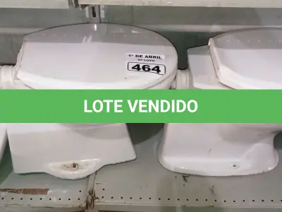 LOTE 464 - 02 VASOS SANITÁRIO E 01 CUBA PARA LAVATÓRIO. (NO ESTADO) ATENÇÃO! FAZER A VISITAÇÃO ANTES DE ARREMATAR, NÃO SABEMOS SE FUNCIONA. LEILÃO NÃO TEM GARANTIA E NEM DEVOLUÇÃO, SUJEITO A POSSÍVEIS AVARIAS VISÍVEIS/OCULTAS E/OU AUSÊNCIA DE COMPONENTES.