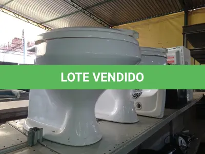 LOTE 458 - 02 VASOS SANITÁRIO E 01 CUBA PARA LAVATÓRIO. (NO ESTADO) ATENÇÃO! FAZER A VISITAÇÃO ANTES DE ARREMATAR, NÃO SABEMOS SE FUNCIONA. LEILÃO NÃO TEM GARANTIA E NEM DEVOLUÇÃO, SUJEITO A POSSÍVEIS AVARIAS VISÍVEIS/OCULTAS E/OU AUSÊNCIA DE COMPONENTES.
