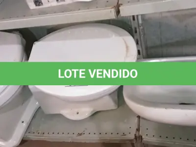LOTE 472 - 02 VASOS SANITÁRIO E 01 CUBA PARA LAVATÓRIO. (NO ESTADO) ATENÇÃO! FAZER A VISITAÇÃO ANTES DE ARREMATAR, NÃO SABEMOS SE FUNCIONA. LEILÃO NÃO TEM GARANTIA E NEM DEVOLUÇÃO, SUJEITO A POSSÍVEIS AVARIAS VISÍVEIS/OCULTAS E/OU AUSÊNCIA DE COMPONENTES.