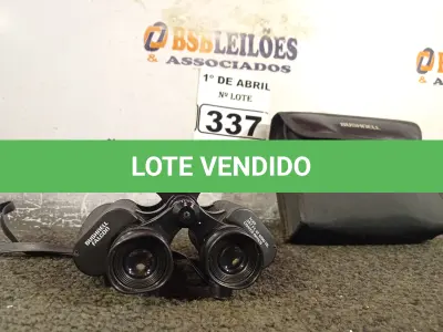 LOTE 337 - 01 BINOCULO. (NO ESTADO) ATENÇÃO! FAZER A VISITAÇÃO ANTES DE ARREMATAR, NÃO SABEMOS SE FUNCIONA. LEILÃO NÃO TEM GARANTIA E NEM DEVOLUÇÃO, SUJEITO A POSSÍVEIS AVARIAS VISÍVEIS/OCULTAS E/OU AUSÊNCIA DE COMPONENTES.