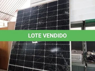 LOTE 489 - 01 PLACA SOLAR 41V 445W COM AVARIAS. (NO ESTADO) ATENÇÃO! FAZER A VISITAÇÃO ANTES DE ARREMATAR, NÃO SABEMOS SE FUNCIONA. LEILÃO NÃO TEM GARANTIA E NEM DEVOLUÇÃO, SUJEITO A POSSÍVEIS AVARIAS VISÍVEIS/OCULTAS E/OU AUSÊNCIA DE COMPONENTES.