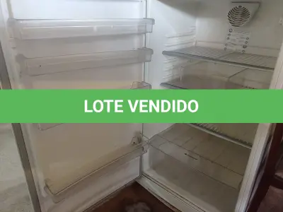 LOTE 352 - 01 GELADEIRA MARCA CONTINENTAL 220. (NO ESTADO) ATENÇÃO! FAZER A VISITAÇÃO ANTES DE ARREMATAR, NÃO SABEMOS SE FUNCIONA. LEILÃO NÃO TEM GARANTIA E NEM DEVOLUÇÃO, SUJEITO A POSSÍVEIS AVARIAS VISÍVEIS/OCULTAS E/OU AUSÊNCIA DE COMPONENTES.