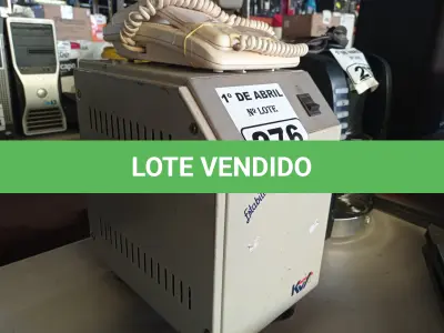LOTE 276 - 01 ESTABILIZADOR MARCA KVA E UM TELEFONE. (NO ESTADO) ATENÇÃO! FAZER A VISITAÇÃO ANTES DE ARREMATAR, NÃO SABEMOS SE FUNCIONA. LEILÃO NÃO TEM GARANTIA E NEM DEVOLUÇÃO, SUJEITO A POSSÍVEIS AVARIAS VISÍVEIS/OCULTAS E/OU AUSÊNCIA DE COMPONENTES.