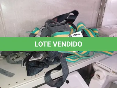 LOTE 468 - 05 CINTOS DE SEGURANÇA NO TRABALHO. (NO ESTADO) ATENÇÃO! FAZER A VISITAÇÃO ANTES DE ARREMATAR, NÃO SABEMOS SE FUNCIONA. LEILÃO NÃO TEM GARANTIA E NEM DEVOLUÇÃO, SUJEITO A POSSÍVEIS AVARIAS VISÍVEIS/OCULTAS E/OU AUSÊNCIA DE COMPONENTES.