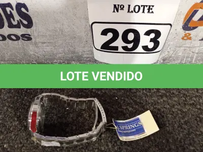LOTE 293 - 01 RELÓGIO ANALÓGICO. (NO ESTADO) ATENÇÃO! FAZER A VISITAÇÃO ANTES DE ARREMATAR, NÃO SABEMOS SE FUNCIONA. LEILÃO NÃO TEM GARANTIA E NEM DEVOLUÇÃO, SUJEITO A POSSÍVEIS AVARIAS VISÍVEIS/OCULTAS E/OU AUSÊNCIA DE COMPONENTES.