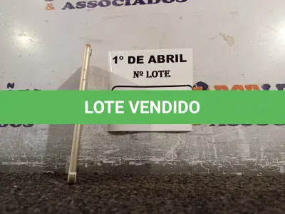 LOTE 310 - 01 CELULAR IPHONE PARA RETIRADA DE PEÇAS. (NO ESTADO) ATENÇÃO! FAZER A VISITAÇÃO ANTES DE ARREMATAR, NÃO SABEMOS SE FUNCIONA. LEILÃO NÃO TEM GARANTIA E NEM DEVOLUÇÃO, SUJEITO A POSSÍVEIS AVARIAS VISÍVEIS/OCULTAS E/OU AUSÊNCIA DE COMPONENTES.