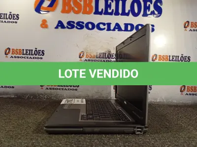 LOTE 304 - 01 NOTEBOOK MARCA DELL. (NO ESTADO) ATENÇÃO! FAZER A VISITAÇÃO ANTES DE ARREMATAR, NÃO SABEMOS SE FUNCIONA. LEILÃO NÃO TEM GARANTIA E NEM DEVOLUÇÃO, SUJEITO A POSSÍVEIS AVARIAS VISÍVEIS/OCULTAS E/OU AUSÊNCIA DE COMPONENTES.