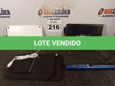 LOTE 216 - 02 MESAS DIGITALIZADORAS E 01 SCANNER. (NO ESTADO) ATENÇÃO! FAZER A VISITAÇÃO ANTES DE ARREMATAR, NÃO SABEMOS SE FUNCIONA. LEILÃO NÃO TEM GARANTIA E NEM DEVOLUÇÃO, SUJEITO A POSSÍVEIS AVARIAS VISÍVEIS/OCULTAS E/OU AUSÊNCIA DE COMPONENTES.