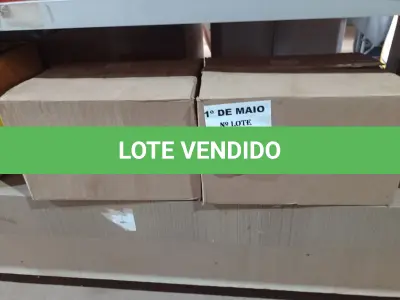 LOTE 281 - 02 CAIXAS COM BISNAGAS DE ÁLCOOL EM GEL 70 COM HIDRATANTE 440G. (NO ESTADO) ATENÇÃO! FAZER A VISITAÇÃO ANTES DE ARREMATAR, NÃO SABEMOS SE FUNCIONA. LEILÃO NÃO TEM GARANTIA E NEM DEVOLUÇÃO, SUJEITO A POSSÍVEIS AVARIAS VISÍVEIS/OCULTAS E/OU AUSÊNCIA DE COMPONENTES.