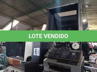 LOTE 197 - 01 LOTE COM VÁRIAS IMPRESSORAS E EQUIPAMENTOS DE VÍDEO DIVERSOS. (NO ESTADO) ATENÇÃO! FAZER A VISITAÇÃO ANTES DE ARREMATAR, NÃO SABEMOS SE FUNCIONA. LEILÃO NÃO TEM GARANTIA E NEM DEVOLUÇÃO, SUJEITO A POSSÍVEIS AVARIAS VISÍVEIS/OCULTAS E/OU AUSÊNCIA DE COMPONENTES.