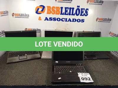 LOTE 092 - 04 NOTEBOOK’S MARCAS E MODELOS DIVERSOS. (NO ESTADO) ATENÇÃO! FAZER A VISITAÇÃO ANTES DE ARREMATAR, NÃO SABEMOS SE FUNCIONA. LEILÃO NÃO TEM GARANTIA E NEM DEVOLUÇÃO, SUJEITO A POSSÍVEIS AVARIAS VISÍVEIS/OCULTAS E/OU AUSÊNCIA DE COMPONENTES.