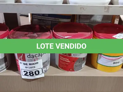 LOTE 280 - 03 BALDES DE CIMENTO QUEIMADO DACAPÓ 5KG E 02 BALDES DE SIKACRYL 2035KG. (NO ESTADO) ATENÇÃO! FAZER A VISITAÇÃO ANTES DE ARREMATAR, NÃO SABEMOS SE FUNCIONA. LEILÃO NÃO TEM GARANTIA E NEM DEVOLUÇÃO, SUJEITO A POSSÍVEIS AVARIAS VISÍVEIS/OCULTAS E/OU AUSÊNCIA DE COMPONENTES.
