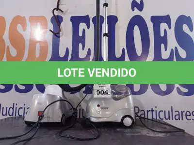 LOTE 004 - 02 FERROS DE PASSAR A VAPOR MARCAS SUGGAR SENDO 01 INCOMPLETO. (NO ESTADO) ATENÇÃO! FAZER A VISITAÇÃO ANTES DE ARREMATAR, NÃO SABEMOS SE FUNCIONA. LEILÃO NÃO TEM GARANTIA E NEM DEVOLUÇÃO, SUJEITO A POSSÍVEIS AVARIAS VISÍVEIS/OCULTAS E/OU AUSÊNCIA DE COMPONENTES.