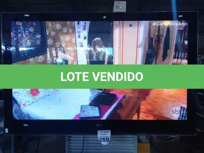 LOTE 269 - 01 TV LG 60” POL. (NO ESTADO) ATENÇÃO! FAZER A VISITAÇÃO ANTES DE ARREMATAR, NÃO SABEMOS SE FUNCIONA. LEILÃO NÃO TEM GARANTIA E NEM DEVOLUÇÃO, SUJEITO A POSSÍVEIS AVARIAS VISÍVEIS/OCULTAS E/OU AUSÊNCIA DE COMPONENTES.