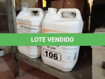 LOTE 106 - 20 LITROS DE SABONETE DE ESPUMA ANTISSÉPTICO. (NO ESTADO) ATENÇÃO! FAZER A VISITAÇÃO ANTES DE ARREMATAR, NÃO SABEMOS SE FUNCIONA. LEILÃO NÃO TEM GARANTIA E NEM DEVOLUÇÃO, SUJEITO A POSSÍVEIS AVARIAS VISÍVEIS/OCULTAS E/OU AUSÊNCIA DE COMPONENTES.