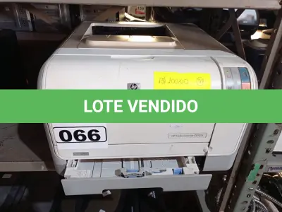 LOTE 066 - 01 IMPRESSORA HP COLOR LASER JET CP1215. (NO ESTADO) ATENÇÃO! FAZER A VISITAÇÃO ANTES DE ARREMATAR, NÃO SABEMOS SE FUNCIONA. LEILÃO NÃO TEM GARANTIA E NEM DEVOLUÇÃO, SUJEITO A POSSÍVEIS AVARIAS VISÍVEIS/OCULTAS E/OU AUSÊNCIA DE COMPONENTES.