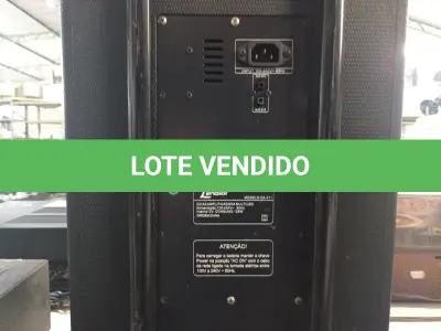 LOTE 161 - 01 CAIXA DE SOM AMPLIFICADA MARCA LENOXX. (NO ESTADO) ATENÇÃO! FAZER A VISITAÇÃO ANTES DE ARREMATAR, NÃO SABEMOS SE FUNCIONA. LEILÃO NÃO TEM GARANTIA E NEM DEVOLUÇÃO, SUJEITO A POSSÍVEIS AVARIAS VISÍVEIS/OCULTAS E/OU AUSÊNCIA DE COMPONENTES.