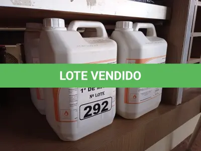 LOTE 292 - 20 LITROS DE SABONETE DE ESPUMA ANTISSÉPTICO. (NO ESTADO) ATENÇÃO! FAZER A VISITAÇÃO ANTES DE ARREMATAR, NÃO SABEMOS SE FUNCIONA. LEILÃO NÃO TEM GARANTIA E NEM DEVOLUÇÃO, SUJEITO A POSSÍVEIS AVARIAS VISÍVEIS/OCULTAS E/OU AUSÊNCIA DE COMPONENTES.