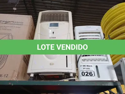 LOTE 026 - 02 CLIMATIZADORES DE AR MARCAS E MODELOS DIVERSOS. (NO ESTADO) ATENÇÃO! FAZER A VISITAÇÃO ANTES DE ARREMATAR, NÃO SABEMOS SE FUNCIONA. LEILÃO NÃO TEM GARANTIA E NEM DEVOLUÇÃO, SUJEITO A POSSÍVEIS AVARIAS VISÍVEIS/OCULTAS E/OU AUSÊNCIA DE COMPONENTES.
