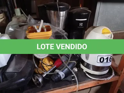 LOTE 016 - 01 LOTE COM UTENSÍLIOS DIVERSOS. (NO ESTADO) ATENÇÃO! FAZER A VISITAÇÃO ANTES DE ARREMATAR, NÃO SABEMOS SE FUNCIONA. LEILÃO NÃO TEM GARANTIA E NEM DEVOLUÇÃO, SUJEITO A POSSÍVEIS AVARIAS VISÍVEIS/OCULTAS E/OU AUSÊNCIA DE COMPONENTES.
