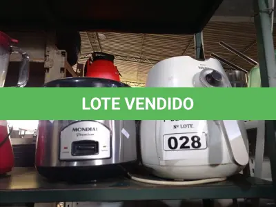 LOTE 028 - 01 AIRFRY WALITA 220V E 01 PANELA ELÉTRICA MARCA MONDIAL. (NO ESTADO) ATENÇÃO! FAZER A VISITAÇÃO ANTES DE ARREMATAR, NÃO SABEMOS SE FUNCIONA. LEILÃO NÃO TEM GARANTIA E NEM DEVOLUÇÃO, SUJEITO A POSSÍVEIS AVARIAS VISÍVEIS/OCULTAS E/OU AUSÊNCIA DE COMPONENTES.