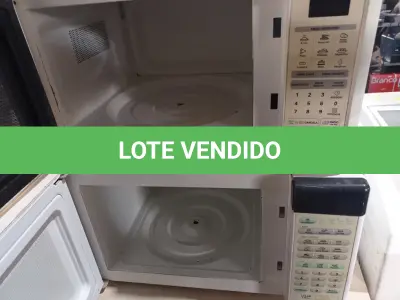 LOTE 155 - 04 MICRO-ONDAS MARCAS E MODELOS DIVERSOS. (NO ESTADO) ATENÇÃO! FAZER A VISITAÇÃO ANTES DE ARREMATAR, NÃO SABEMOS SE FUNCIONA. LEILÃO NÃO TEM GARANTIA E NEM DEVOLUÇÃO, SUJEITO A POSSÍVEIS AVARIAS VISÍVEIS/OCULTAS E/OU AUSÊNCIA DE COMPONENTES.