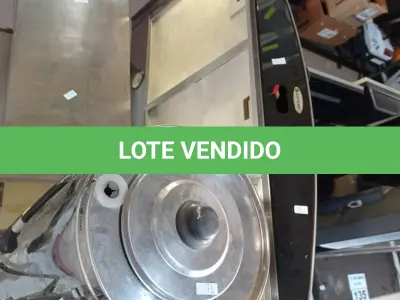 LOTE 134 - 01 DEPURADOR DE AR E 01 CAFETEIRA INDUSTRIAL. (NO ESTADO) ATENÇÃO! FAZER A VISITAÇÃO ANTES DE ARREMATAR, NÃO SABEMOS SE FUNCIONA. LEILÃO NÃO TEM GARANTIA E NEM DEVOLUÇÃO, SUJEITO A POSSÍVEIS AVARIAS VISÍVEIS/OCULTAS E/OU AUSÊNCIA DE COMPONENTES.