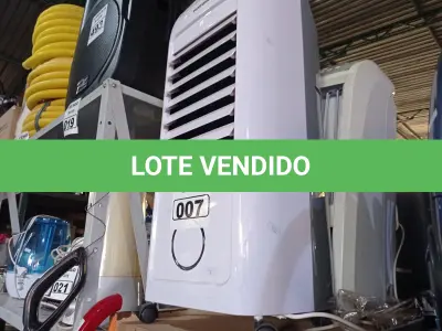 LOTE 007 - 02 CLIMATIZADORES DE AR MARCAS E MODELOS DIVERSOS. (NO ESTADO) ATENÇÃO! FAZER A VISITAÇÃO ANTES DE ARREMATAR, NÃO SABEMOS SE FUNCIONA. LEILÃO NÃO TEM GARANTIA E NEM DEVOLUÇÃO, SUJEITO A POSSÍVEIS AVARIAS VISÍVEIS/OCULTAS E/OU AUSÊNCIA DE COMPONENTES.