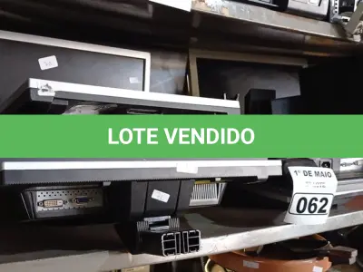 LOTE 062 - 08 MONITORES MARCAS E MODELOS DIVERSOS. (NO ESTADO) ATENÇÃO! FAZER A VISITAÇÃO ANTES DE ARREMATAR, NÃO SABEMOS SE FUNCIONA. LEILÃO NÃO TEM GARANTIA E NEM DEVOLUÇÃO, SUJEITO A POSSÍVEIS AVARIAS VISÍVEIS/OCULTAS E/OU AUSÊNCIA DE COMPONENTES.