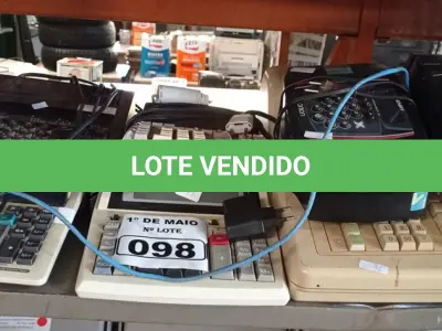 LOTE 098 - 02 RELÓGIOS DE PONTO E VÁRIAS CALCULADORAS MARCAS E MODELOS DIVERSOS. (NO ESTADO) ATENÇÃO! FAZER A VISITAÇÃO ANTES DE ARREMATAR, NÃO SABEMOS SE FUNCIONA. LEILÃO NÃO TEM GARANTIA E NEM DEVOLUÇÃO, SUJEITO A POSSÍVEIS AVARIAS VISÍVEIS/OCULTAS E/OU AUSÊNCIA DE COMPONENTES.