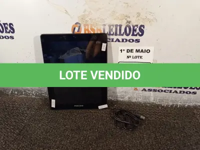 LOTE 260 - 01 TABLET MARCA POSITIVO COM CABO. (NO ESTADO) ATENÇÃO! FAZER A VISITAÇÃO ANTES DE ARREMATAR, NÃO SABEMOS SE FUNCIONA. LEILÃO NÃO TEM GARANTIA E NEM DEVOLUÇÃO, SUJEITO A POSSÍVEIS AVARIAS VISÍVEIS/OCULTAS E/OU AUSÊNCIA DE COMPONENTES.