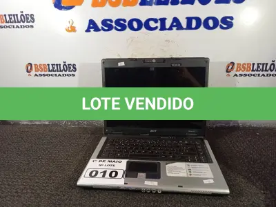 LOTE 010 - 01 NOTEBOOK MARCA ACER. (NO ESTADO) ATENÇÃO! FAZER A VISITAÇÃO ANTES DE ARREMATAR, NÃO SABEMOS SE FUNCIONA. LEILÃO NÃO TEM GARANTIA E NEM DEVOLUÇÃO, SUJEITO A POSSÍVEIS AVARIAS VISÍVEIS/OCULTAS E/OU AUSÊNCIA DE COMPONENTES.