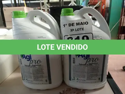LOTE 319 - 20 LITROS DE AGI PRO RESTAURADOR DE BRILHO. (NO ESTADO) ATENÇÃO! FAZER A VISITAÇÃO ANTES DE ARREMATAR, NÃO SABEMOS SE FUNCIONA. LEILÃO NÃO TEM GARANTIA E NEM DEVOLUÇÃO, SUJEITO A POSSÍVEIS AVARIAS VISÍVEIS/OCULTAS E/OU AUSÊNCIA DE COMPONENTES.