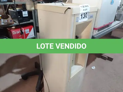 LOTE 130 - 01 BEBEDOURO PARA GARRAFÃO MARCA IBBL 220V. (NO ESTADO) ATENÇÃO! FAZER A VISITAÇÃO ANTES DE ARREMATAR, NÃO SABEMOS SE FUNCIONA. LEILÃO NÃO TEM GARANTIA E NEM DEVOLUÇÃO, SUJEITO A POSSÍVEIS AVARIAS VISÍVEIS/OCULTAS E/OU AUSÊNCIA DE COMPONENTES.