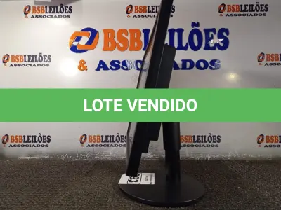 LOTE 093 - 01 MONITOR 22’’ MARCA SAMSUNG. (DISPLAY) (NO ESTADO) AV9699N