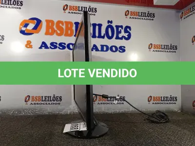 LOTE 068 - 01 MONITOR 22’’ MARCA SAMSUNG. (DISPLAY) (NO ESTADO) AV9600G